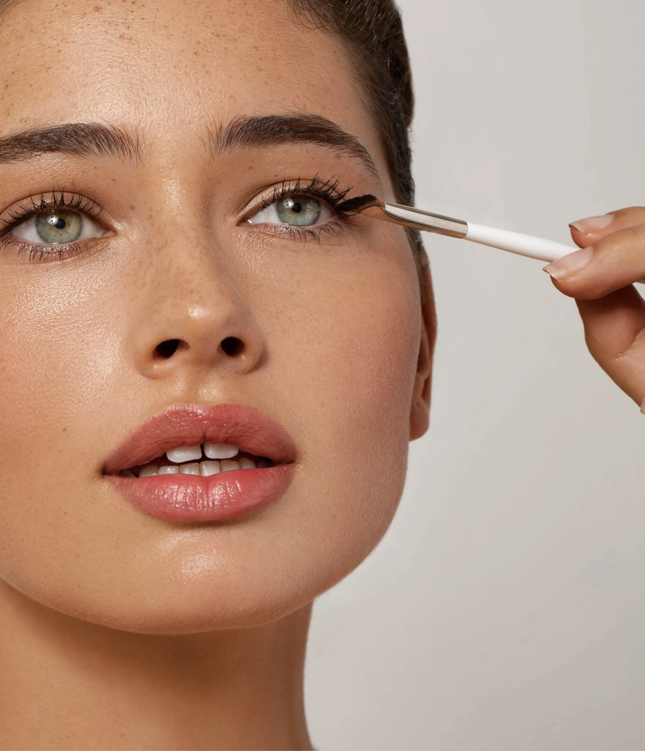 Aleph Vegan Mascara Fan Brush