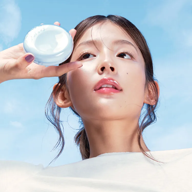 fwee Cushion Glass Natural SPF50  PA    (5 colors); 0.04oz / 13g