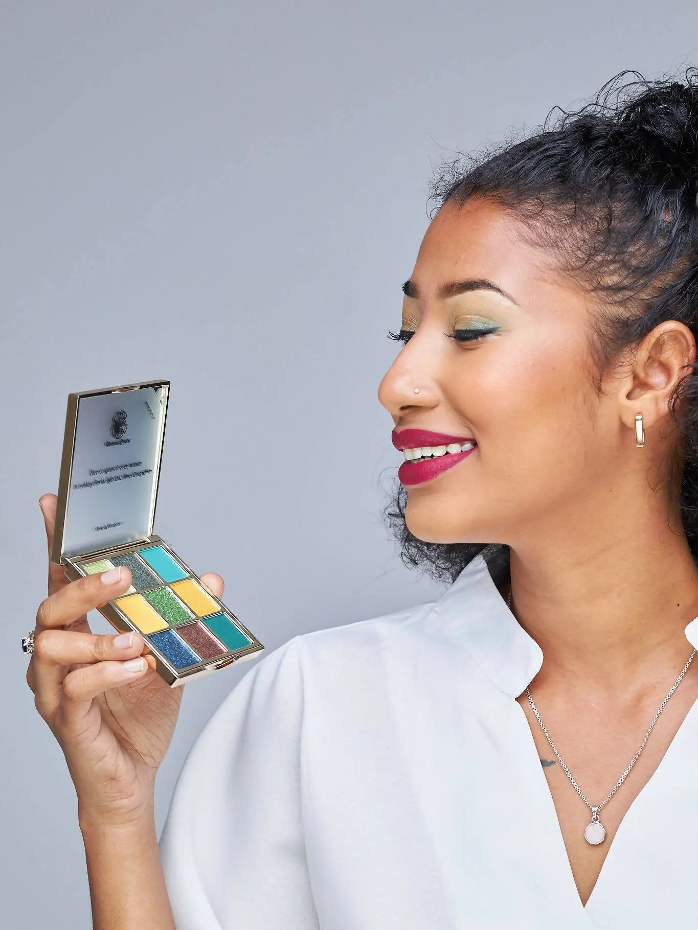 Glamour Queen Midnight Nile Eyeshadow - Multicolored