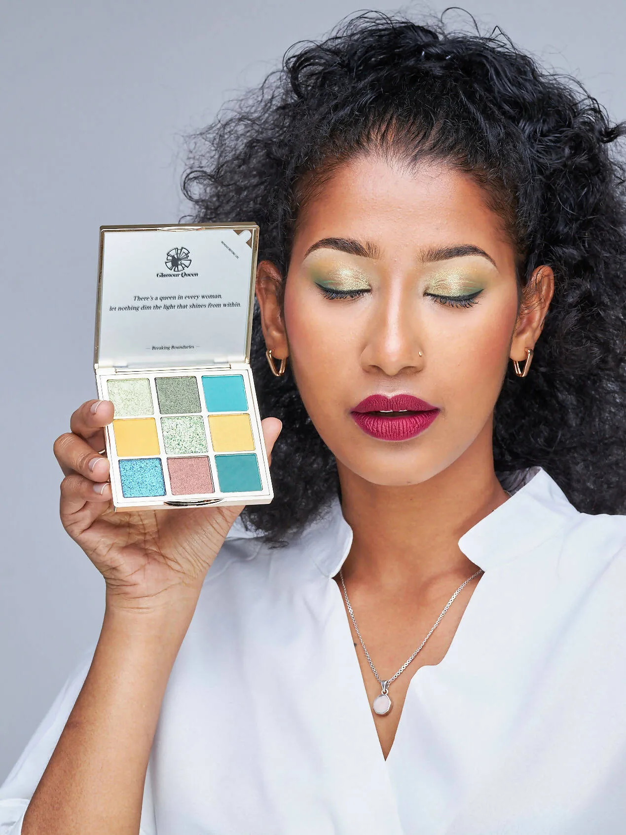 Glamour Queen Midnight Nile Eyeshadow - Multicolored