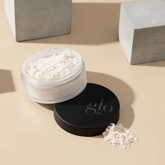 glo Luminous Setting Powder