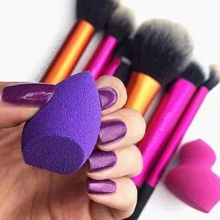 Real Techniques 2 Miracle Mini Eraser Sponges